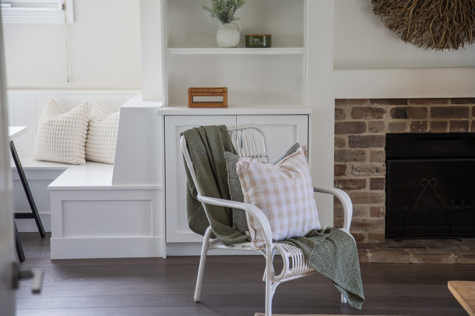 Country property styling 9